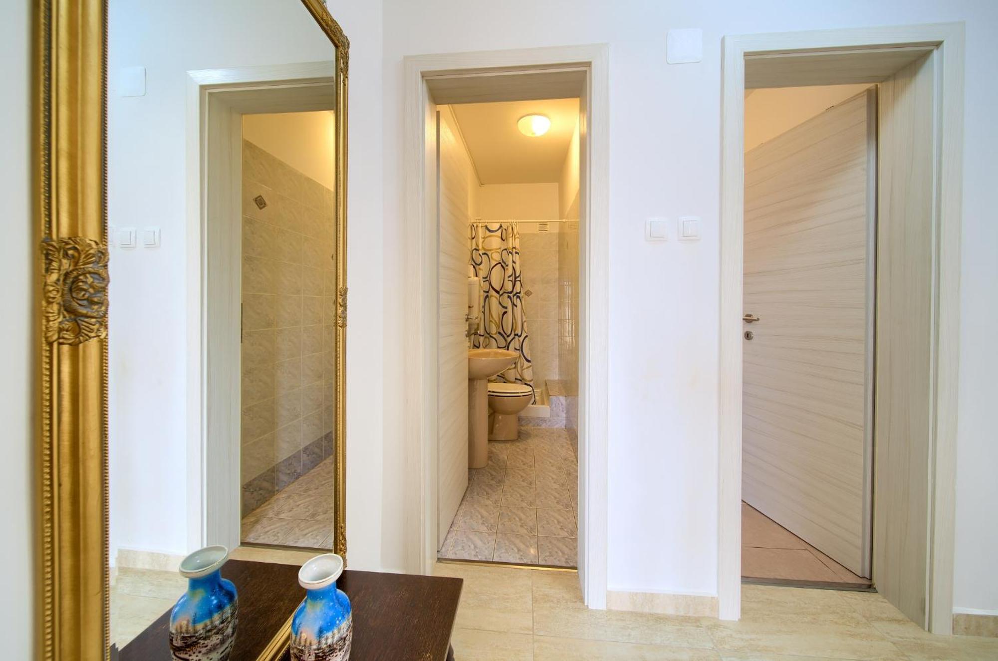 Apartments Rose كرك المظهر الخارجي الصورة