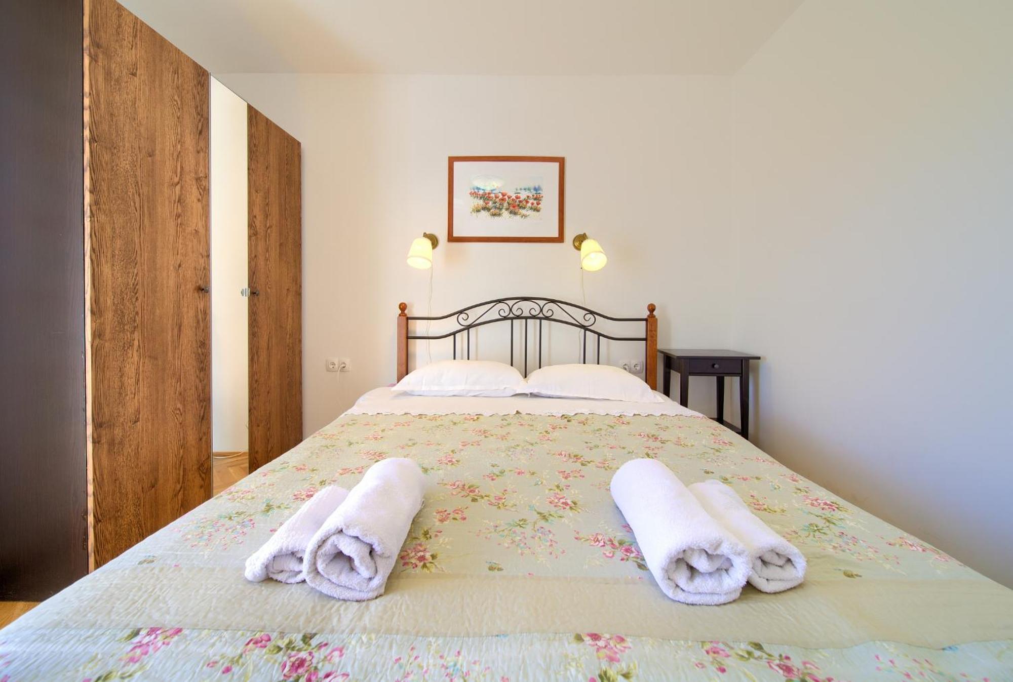 Apartments Rose كرك المظهر الخارجي الصورة